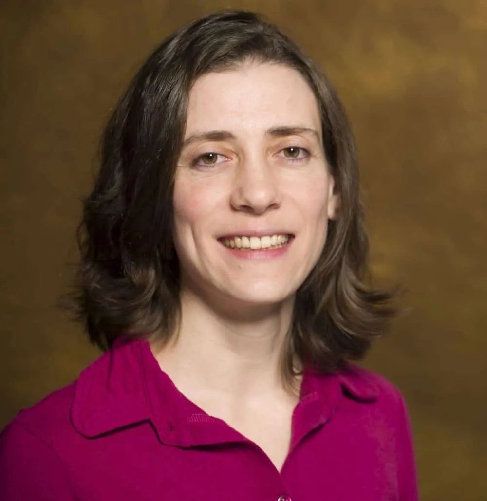 Maria Mach - Lawyer in Calgary, Alberta - Clearway Law