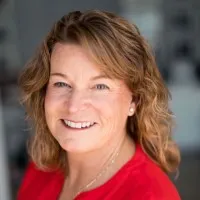 Rochelle Hanson - Lawyer in Calgary, Alberta - Clearway Law