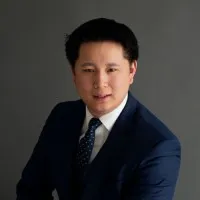 George Huang - Lawyer in Calgary, Alberta - Clearway Law