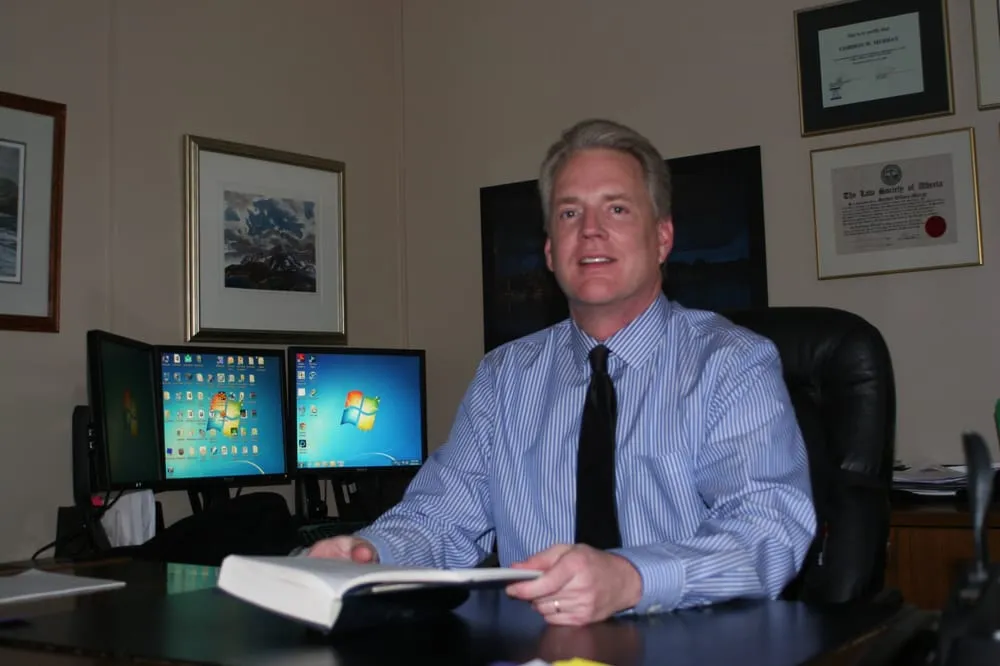 Gordon Murray - Lawyer in Calgary, Alberta - Clearway Law