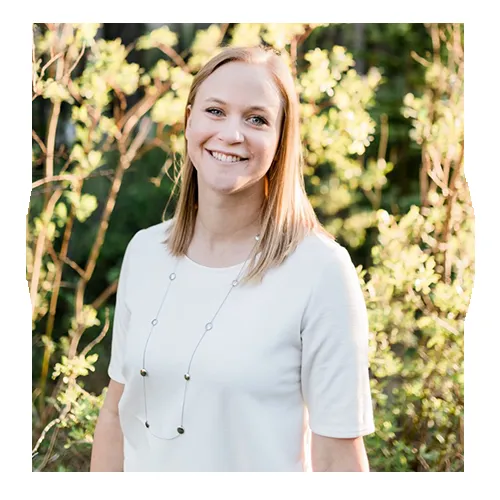 Elizabeth Grzyb - Lawyer in Calgary, Alberta - Clearway Law