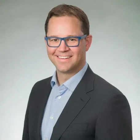 Sean MacLachlan - Lawyer in Calgary, Alberta - Clearway Law