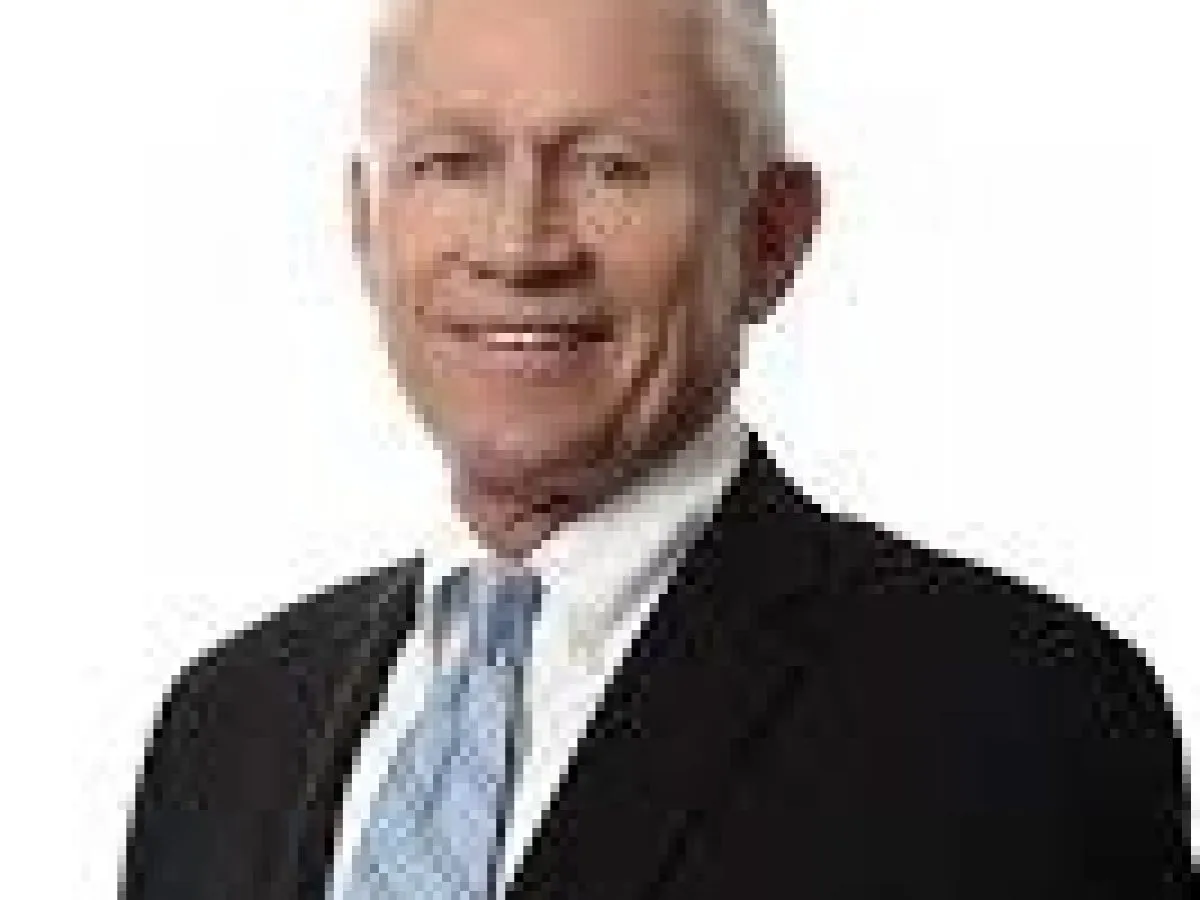 Raymond Lee - Lawyer in Calgary, Alberta - Clearway Law