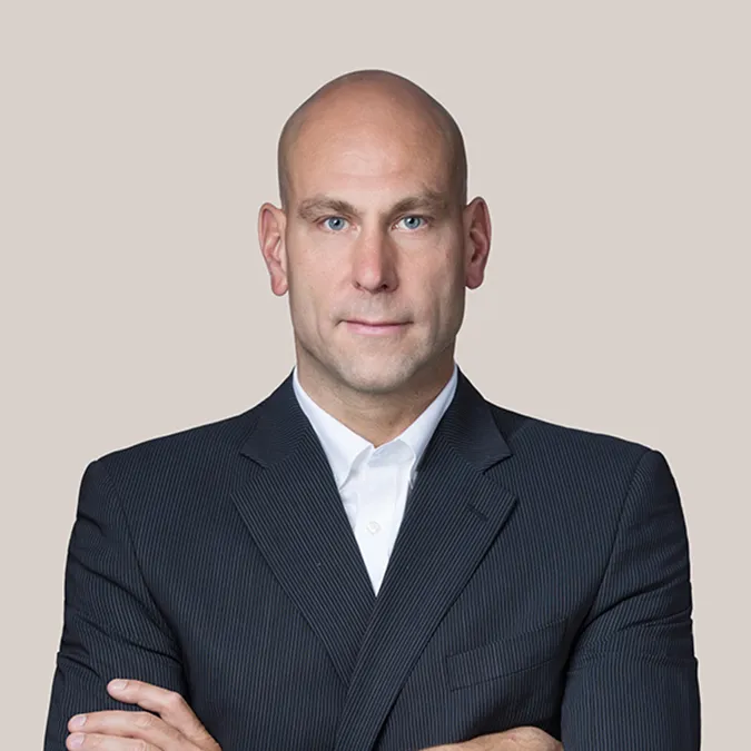 Christopher Wolfenberg - Lawyer in Calgary, Alberta - Clearway Law