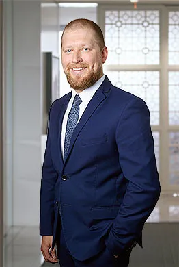 Alex Ogilvie - Lawyer in Calgary, Alberta - Clearway Law