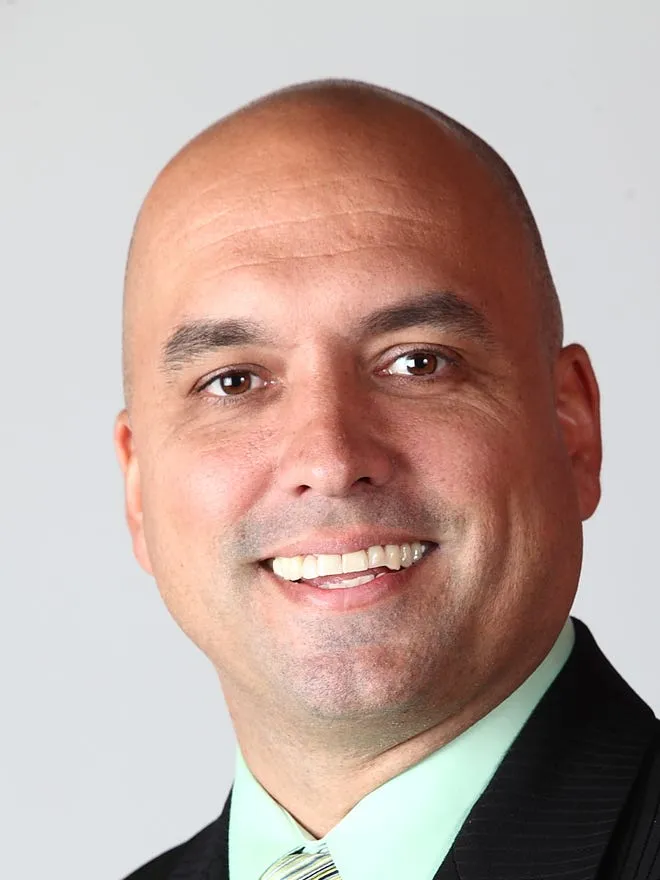 Todd Paton - Lawyer in Calgary, Alberta - Clearway Law
