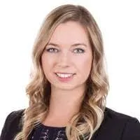 Julia McGraw - Lawyer in Calgary, Alberta - Clearway Law