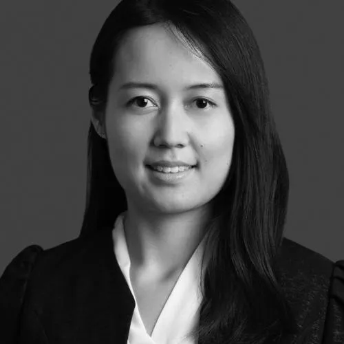 Sophie Elizabeth Hill - Lawyer in Abu Dhabi, Abu Dhabi - Clearway Law