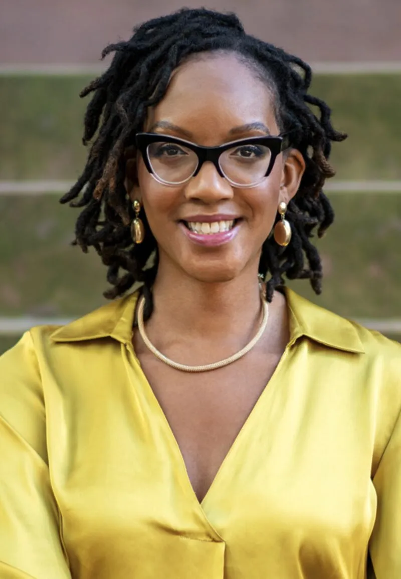 Loretta Ampadu Lawyer in Ottawa, Ontario Clearway