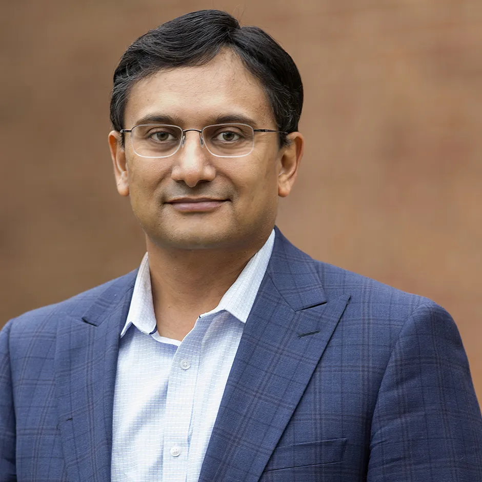 Nilesh Kothari - Lawyer in Toronto, Ontario - Clearway Law