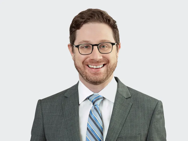 Noah Ciglen - Lawyer in Toronto, Ontario - Clearway Law