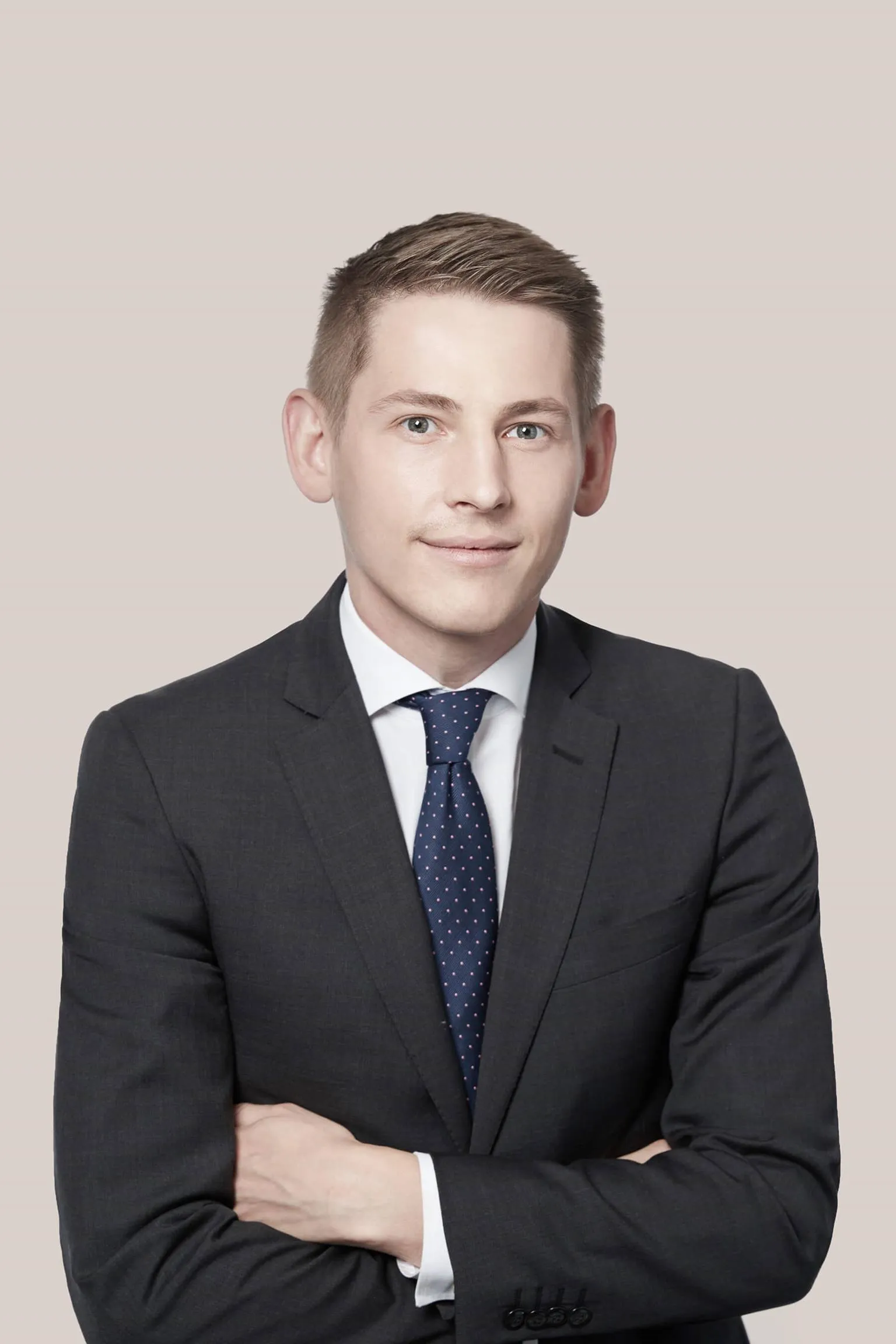 Pavel Sergeyev - Lawyer in Toronto, Ontario - Clearway Law