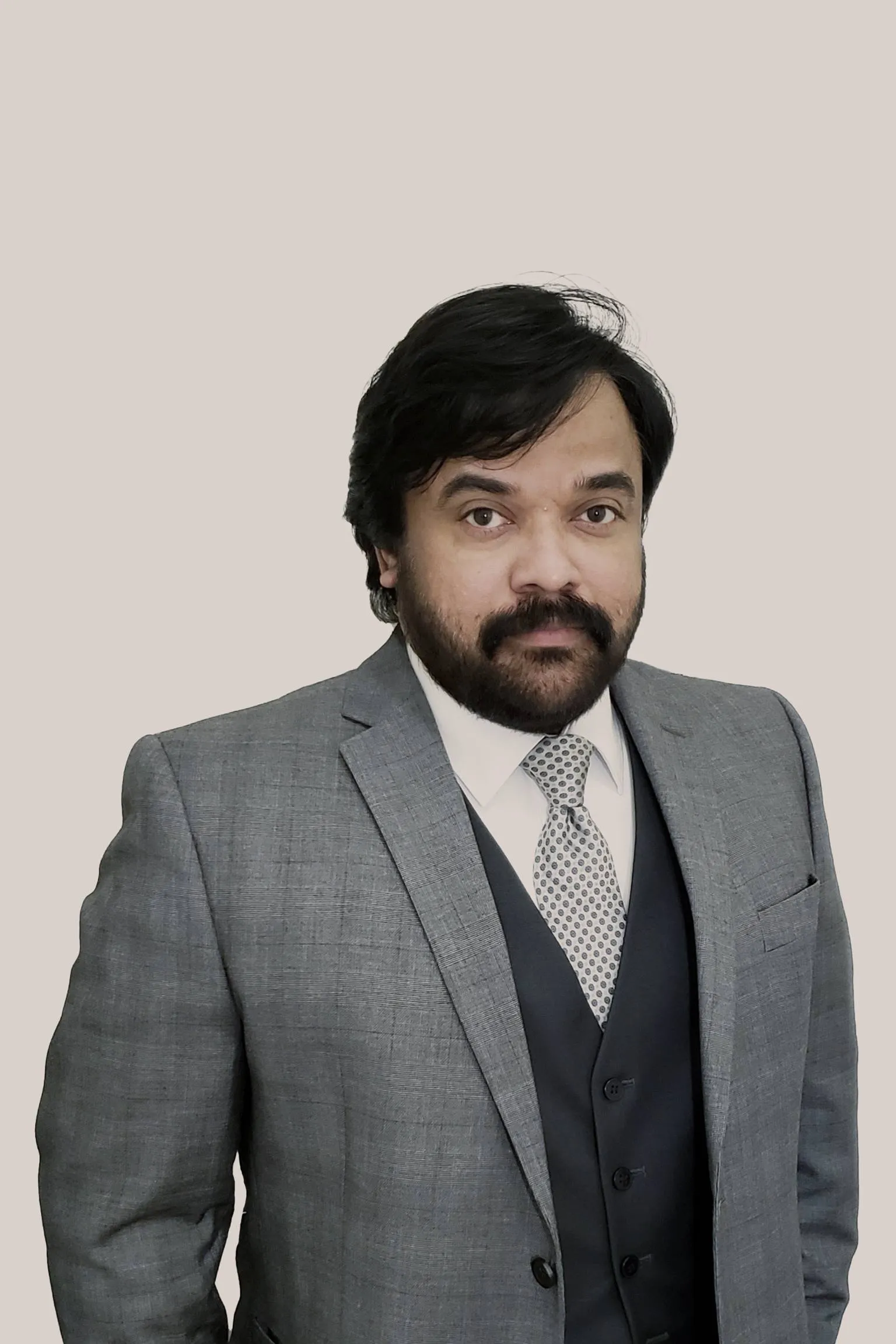 Santhosh Valavi - Lawyer in Toronto, Ontario - Clearway Law