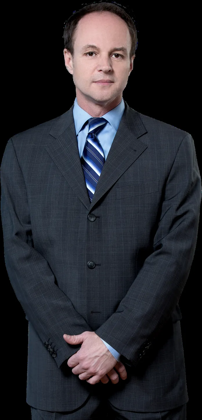 Iain MacKinnon - Lawyer in Toronto, Ontario - Clearway Law