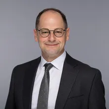 Lloyd Cooper - Lawyer in Montréal, Quebec - Clearway Law